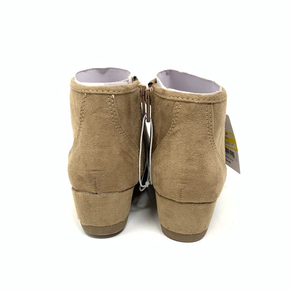 Mad Love Shelby Wedge Lace Up Boots Tan - Picture 5 of 10